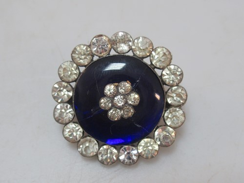 Lot 153 - A Georgian enamel and paste brooch tested as...