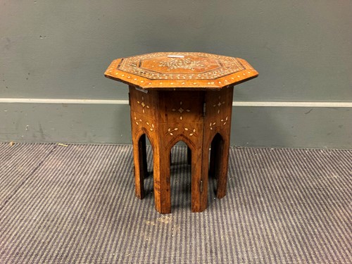 Lot 343 - A small Moorish occasional table, early 20th century