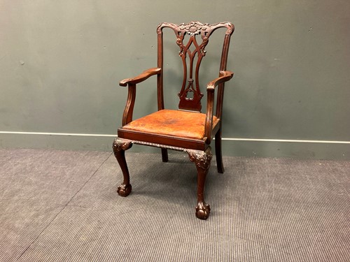 Lot 347 - An Irish George III style mahogany armchair,...