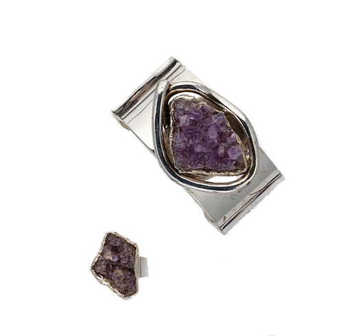 Lot 3 - Walter Arnesen - An amethyst bangle, together with a ring
