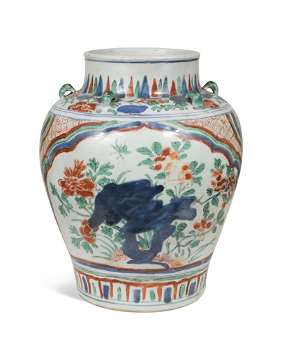 Lot 40 - A Chinese Wucai porcelain wine jar, Transitional Period, 17th century