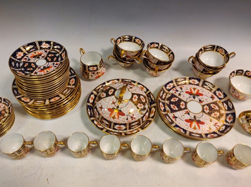 Lot 116 - A Royal Crown Derby tea & coffee service,...