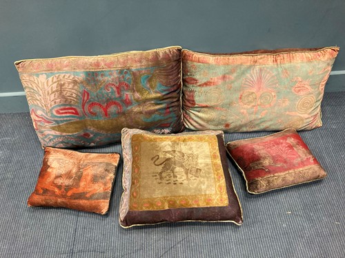 Lot 404 - Five various modern Venetian velvet cushions,...
