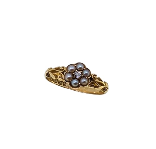 Lot 31 - An Edwardian 18ct gold pearl and diamond cluster ring