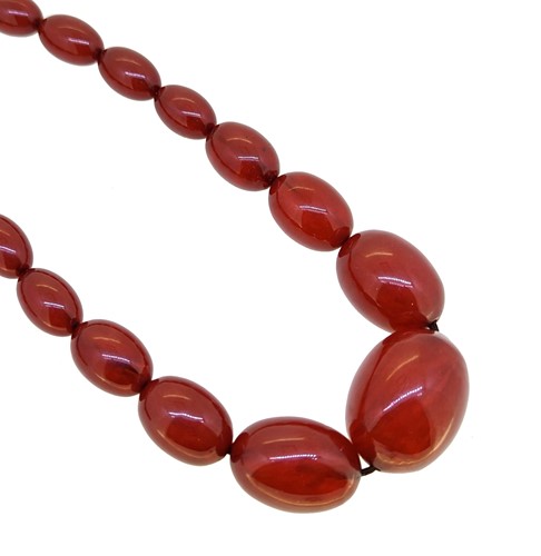 Lot 42 - A cherry bakelite bead necklace