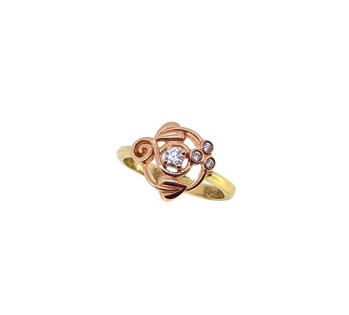Lot 13 - Clogau - A 9ct gold diamond set dress ring
