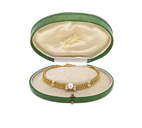 Lot 123 - An early 20th century pearl and diamond bracelet