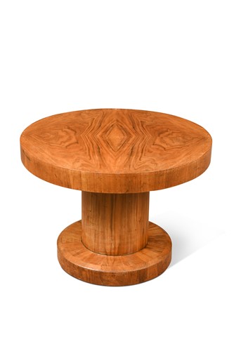 Lot 261 - An Art Deco walnut occasional table
