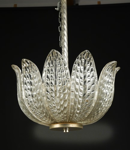Lot 298 - A Murano glass chandelier