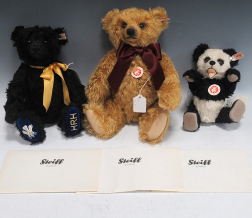 Lot 167 - A limited edition Steiff Prince of Wales bear,...