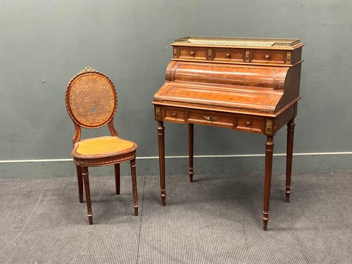 Lot 415 - Louis XVI style bureau 107 x 80 x 52cm and chair