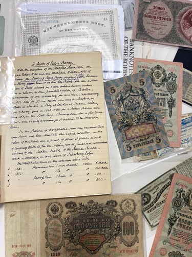 Lot 325 - World historical bank notes
