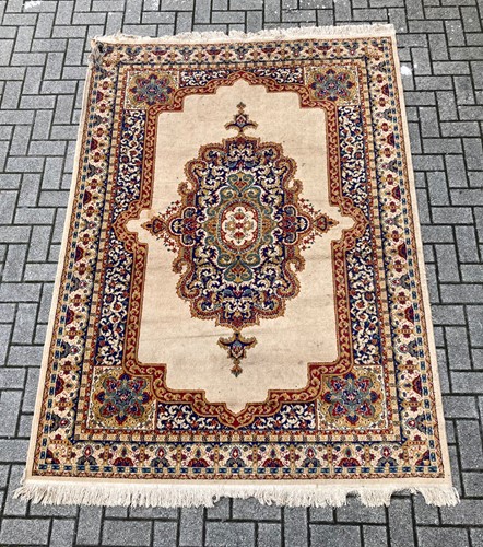 Lot 380 - A Tabriz pale ground rug 250 x 172cm and a...