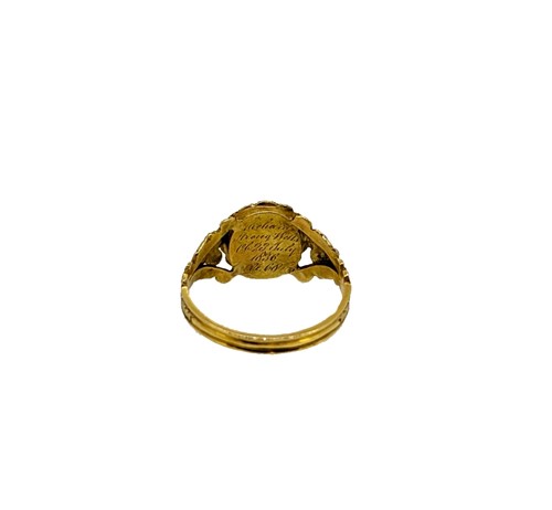 Lot 9 - A 19th century mourning ring