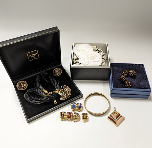 Lot 193 - A Michaela Frey suite, together with a Hermes...