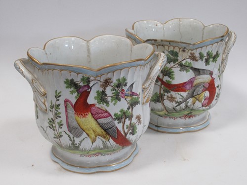 Lot 283 - A pair of Samson two handled jardinieres, 25cm...