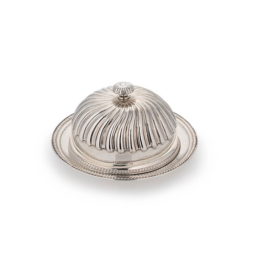 Lot 516 - A Victorian silver butter dish and cover