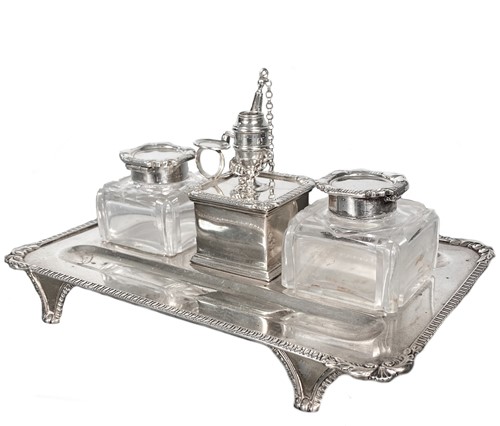 Lot 513 - A Victorian silver desk inkstand