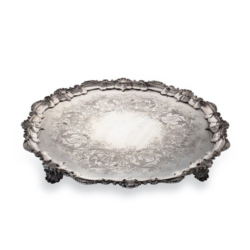 Lot 514 - A Victorian silver salver, mark of John Hunt & Robert Roskell