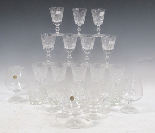 Lot 186 - A quantity of Edinburgh glass drinking glasses...
