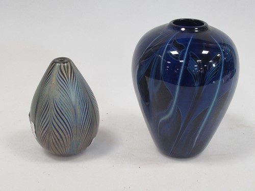 Lot 242 - A 20th century blue glass vase feather pattern...
