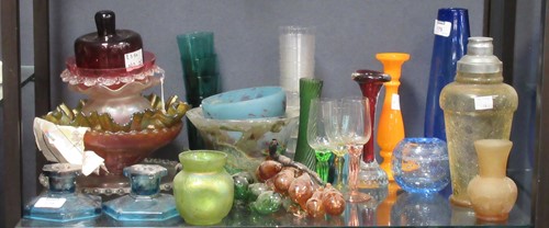 Lot 179 - A group of various 20th century decorative...