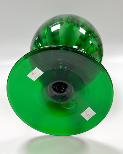 Lot 22 - A large Empoli green glass goblet vase