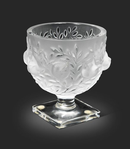 Lot 13 - Elizabeth, a Lalique frosted glass vase