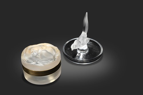 Lot 9 - Daphne, a Lalique frosted glass powder jar