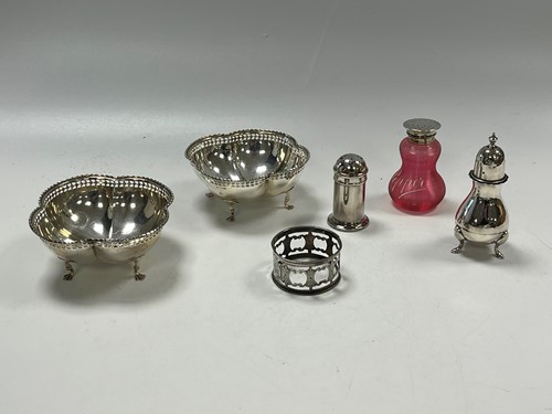 Lot 385 - Two silver bon-bon dishes, together with a...