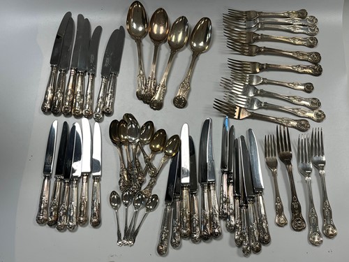 Lot 376 - An assortment of 19th century and later silver...
