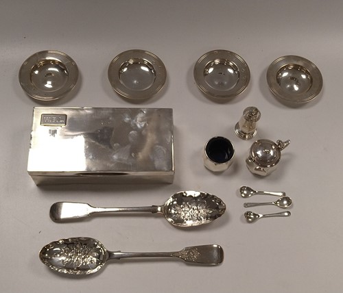 Lot 371 - A collection of silverware including a pair of...