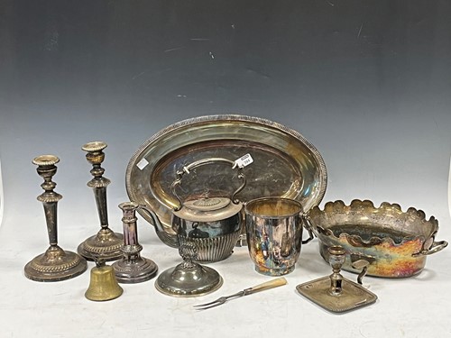 Lot 394 - A quantity of silver plated items to include a...