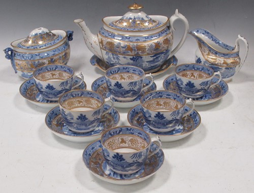 Lot 226 - A Miles Mason tea service, circa 1815-20,...