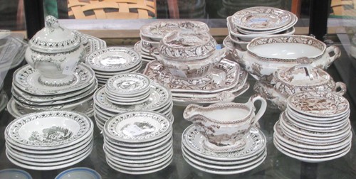 Lot 88 - A 19th century doll's house dinner service in...