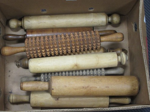 Lot 178 - Large collection of wooden rolling pins, from...