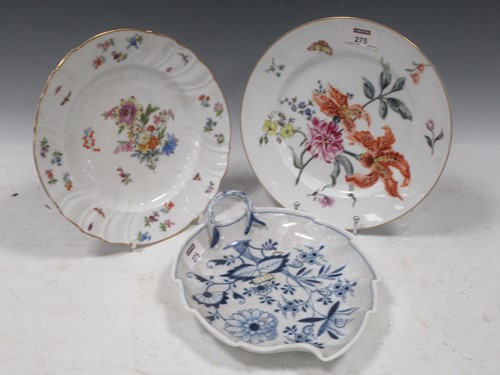 Lot 275 - A Meissen leaf shaped blue and white dish, a...