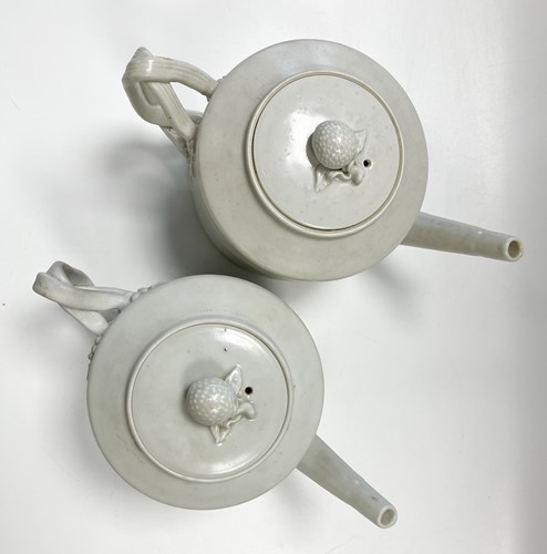 Lot 41 - Two Chinese porcelain Diana Cargo teapots and covers, circa 1816