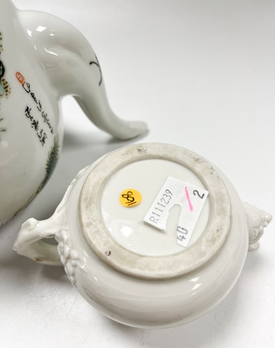 Lot 51 - A Chinese porcelain teapot and cover, Republic Period