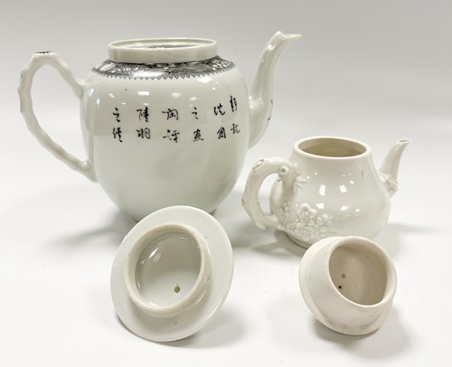 Lot 51 - A Chinese porcelain teapot and cover, Republic Period