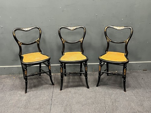 Lot 633 - A set of 3 Victorian papier mache and mother...