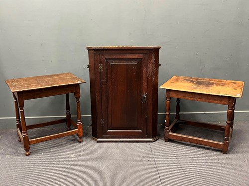 Lot 424 - A late 17th or 18th century oak centre table...