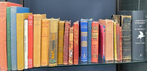 Lot 521 - Literature, various