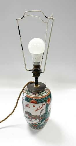 Lot 32 - A Chinese famille verte table lamp, now converted to a lamp