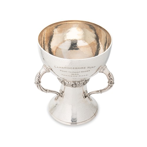 Lot 420 - A George V silver tyg