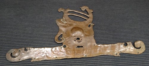 Lot 34 - Metal items to include an elaborate beaten...
