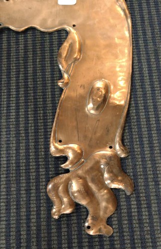 Lot 34 - Metal items to include an elaborate beaten...