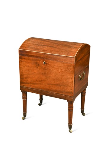 Lot 779 - A mahogany dome top cellaret, early 19th century