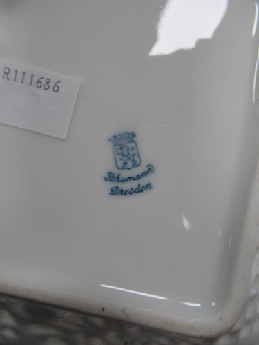 Lot 18 - Various items of china to include a Foley...