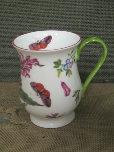 Lot 20 - Royal Collection Trust bone china Chelsea...
